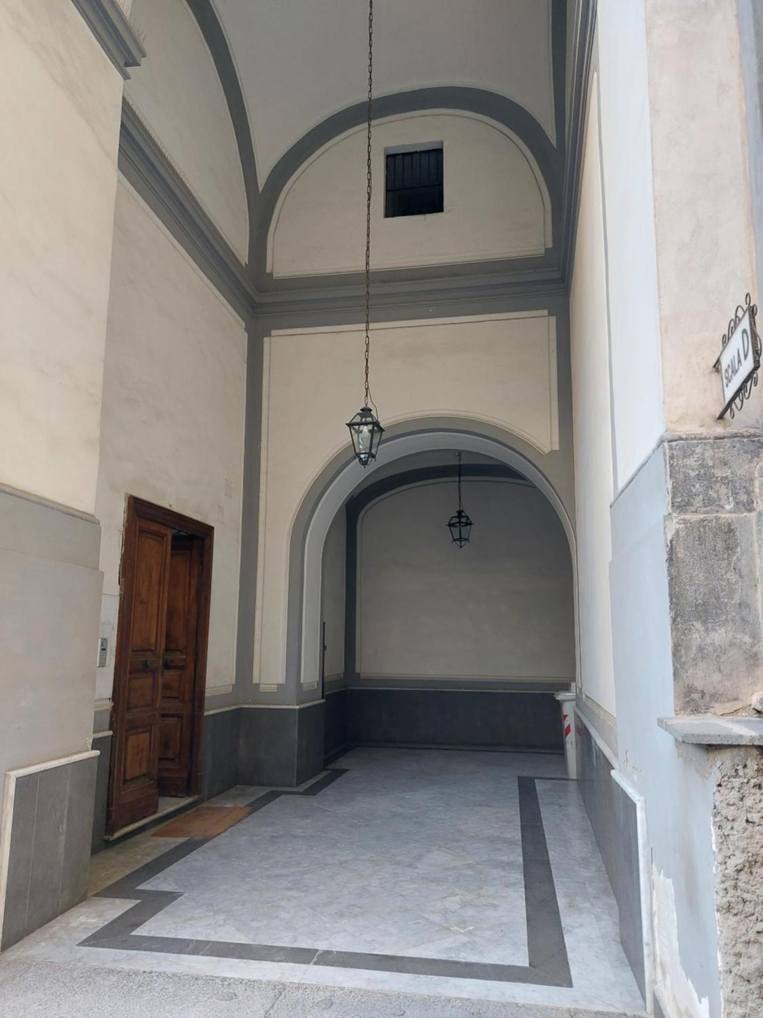 Rosa Monastery Napoli